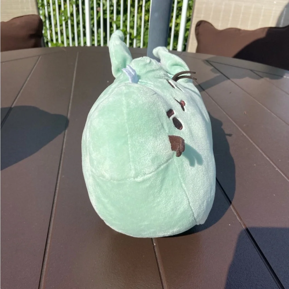 GUND Pusheen Dragonsheen Squeezer Wing Movement Stuffed Cat Dragon, Green - Picture 4 of 10